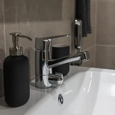 דירה Isla Homes - Suite, Supermarket & Alko טמפרה