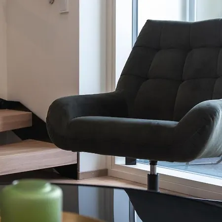 Isla Homes - Suite, Supermarket & Alko טמפרה