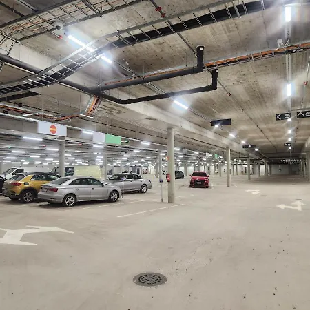Isla Homes - Suite, Supermarket & Alko * טמפרה